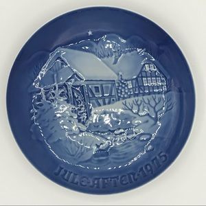 🎄🎁 Royal Copenhagen’s Bing & Grondahl Christmas Collector’s Plate - 1975
